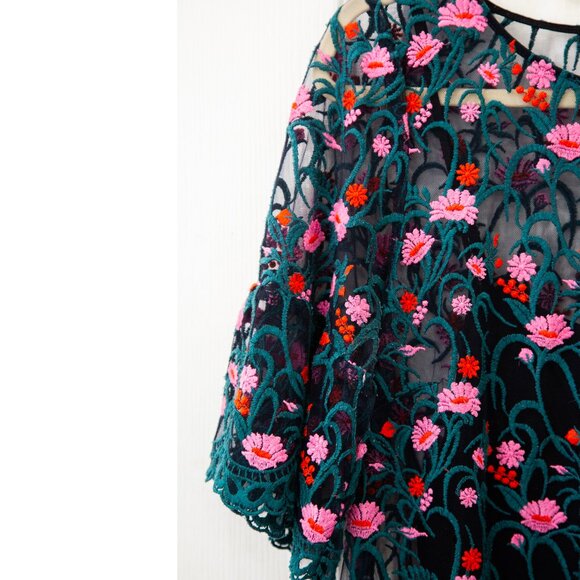 Anthropologie Moulinette Soeurs Black Floral Embroidered Tunic Top, size M - Picture 4 of 12